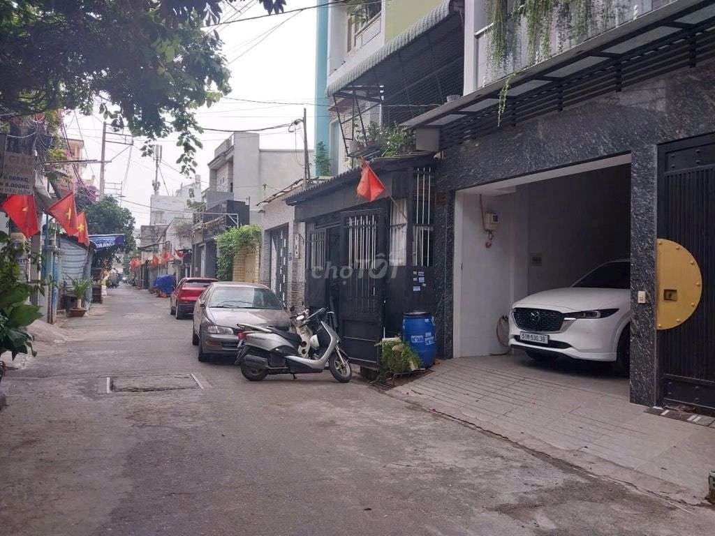 4M×10 - 1 LẦU - MẶT TIỀN ĐƯỜNG 8M THÔNG - PHAN VĂN HỚN - QUẬN 12