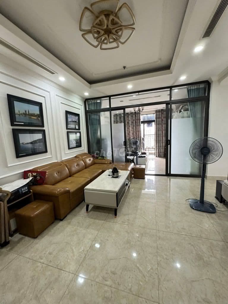 Bán Gấp Căn Hộ Cao Cấp 3 Ngủ Toà R2 Royal City Nguyễn Trãi -Thanh Xuân - Ảnh 3