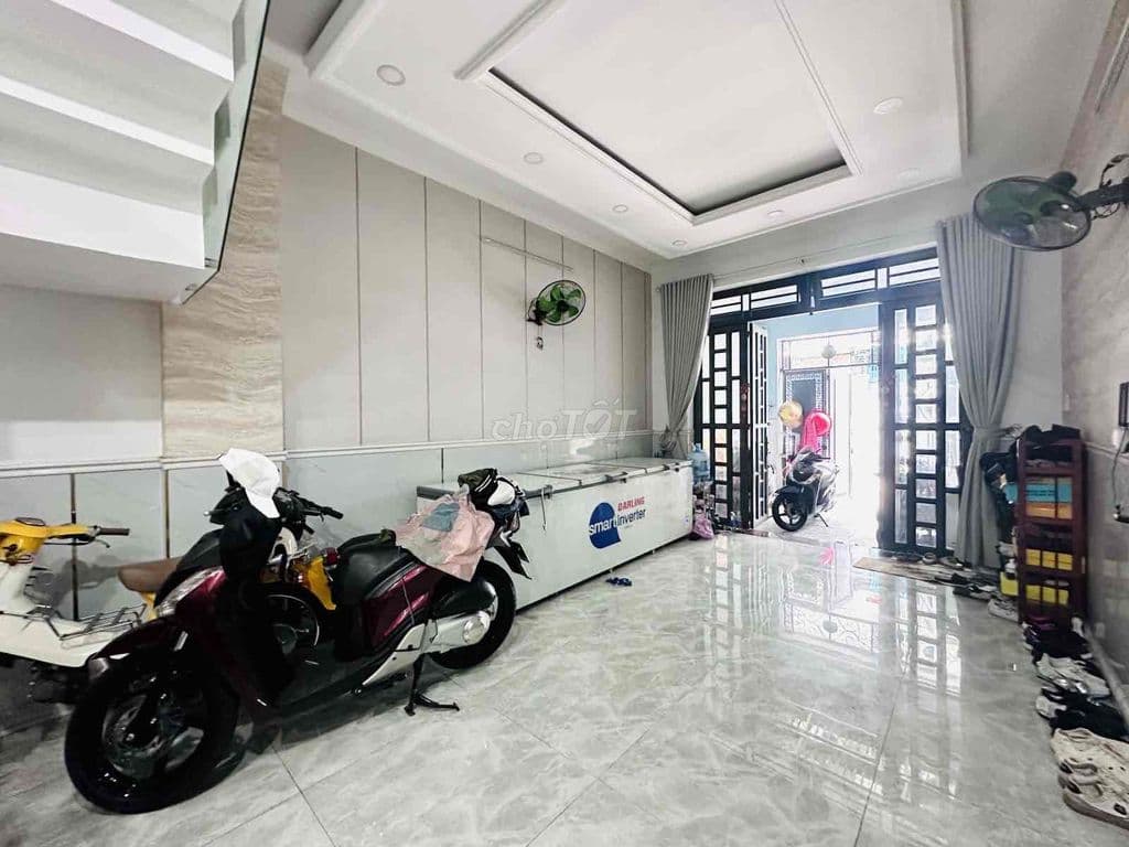 Gấp bán về quê, nhà 4T, hẻm xe hơi thông, 4PN, chỉ 7,5 tỉ - Ảnh 2