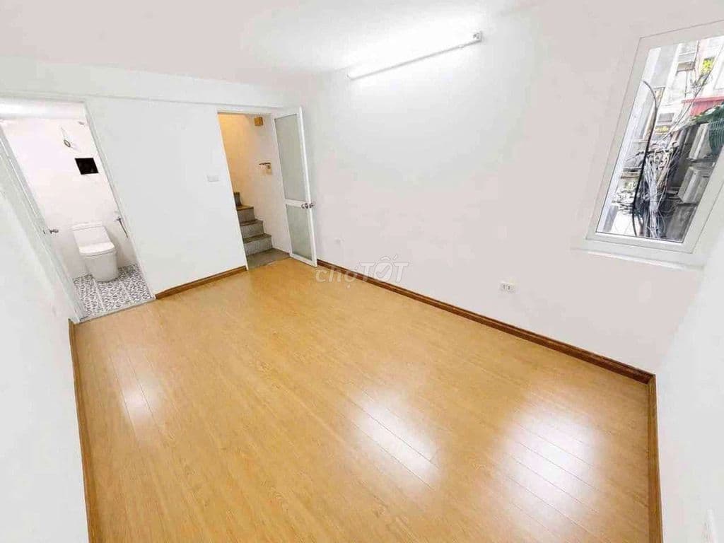 5,2 tỷ, TT Đống Đa, 5m ra mặt phố, 2 thoáng, vị trí đẹp gần Xã Đàn - Ảnh 3