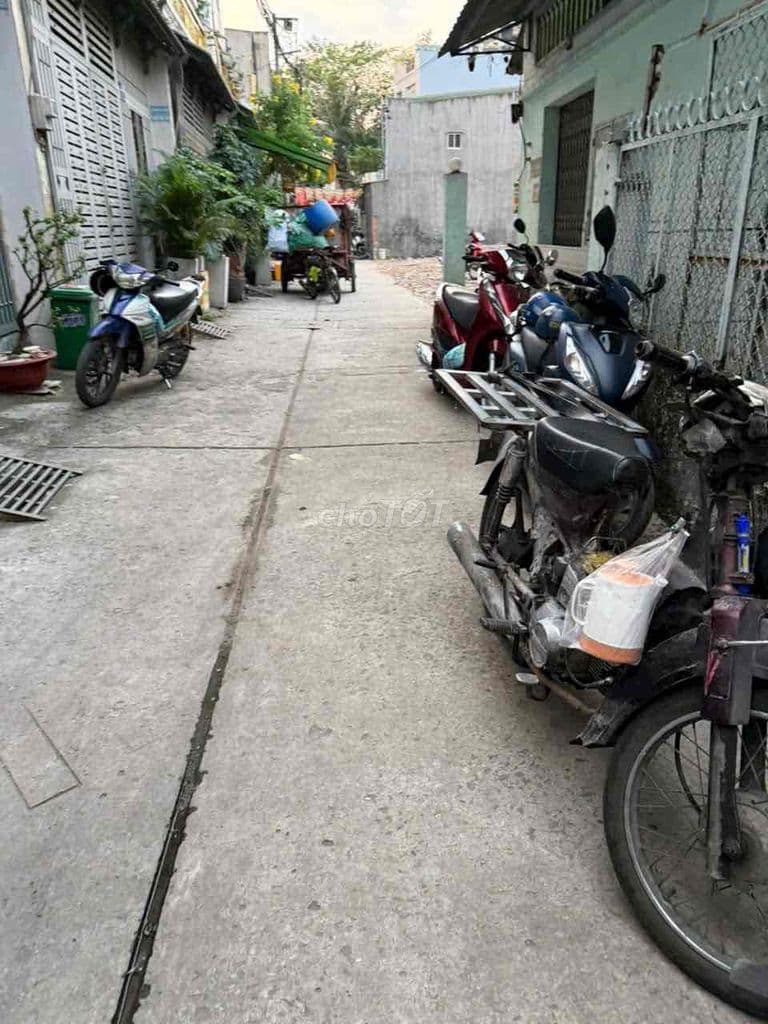 Bán nhà dtsd 4x14m vị trí đẹp tiện lưu thông các quận