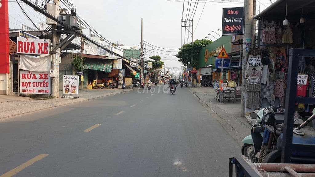 HOT-Nhà đẹp DT 5m*32m, có lửng, mặt tiền Phan Văn Hớn, gần chợ Đại Hải - Ảnh 3