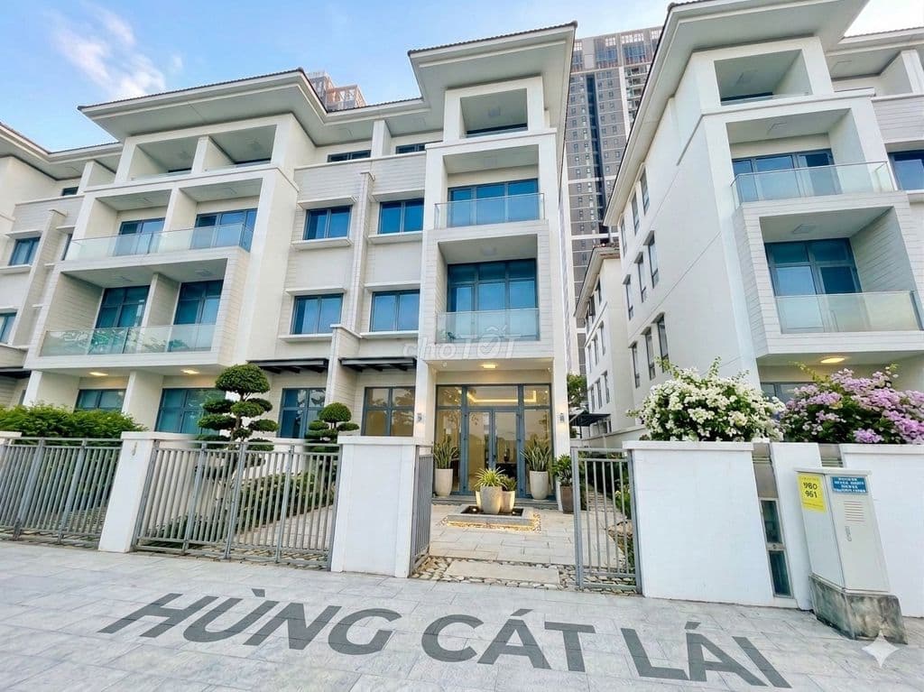 Biệt Thự Sân Vườn Lavila Cát Lái - 1 Trệt 3 Lầu - 143m2 - Giá 16 tỷ