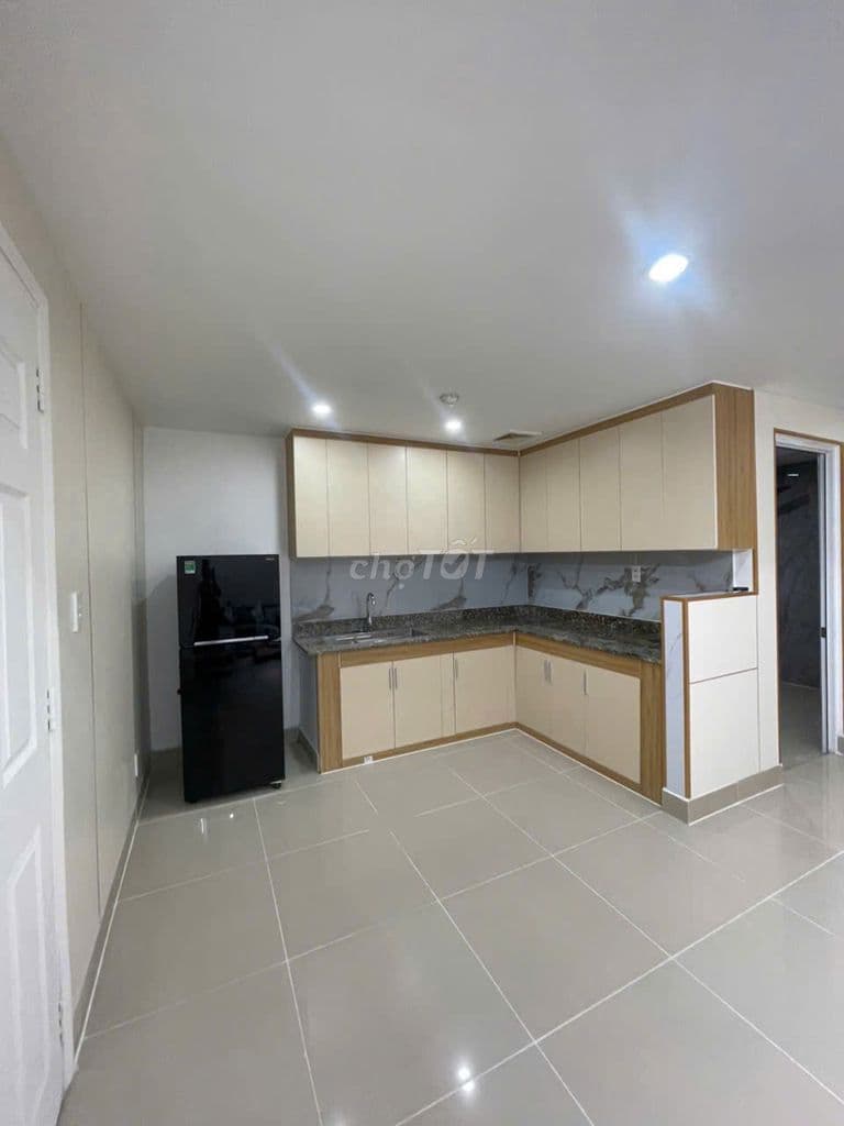 Bán Căn 2PN Full N.Thất 61,5m2 Lầu Cao C.Cư 1050 Phan Chu Trinh P12 BT - Ảnh 3