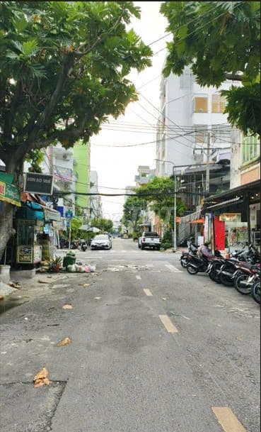 MT Chu Thiên P. Hiệp Tân DT: 4,2X22M2 Sổ Vuông 4 Tầng ST Mới Giá 10 Tỷ