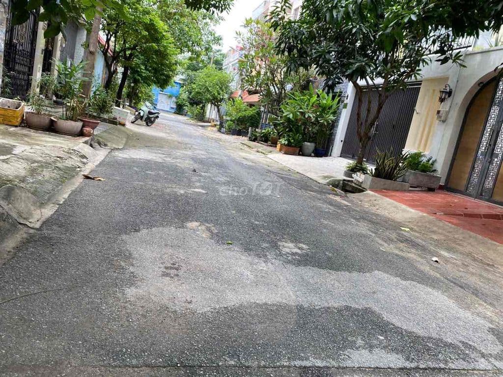 lô đất kế công viên văn hoá GV, P6. dt 5.6x15m đường 10m bàn cờ. 8ti5 - Ảnh 2