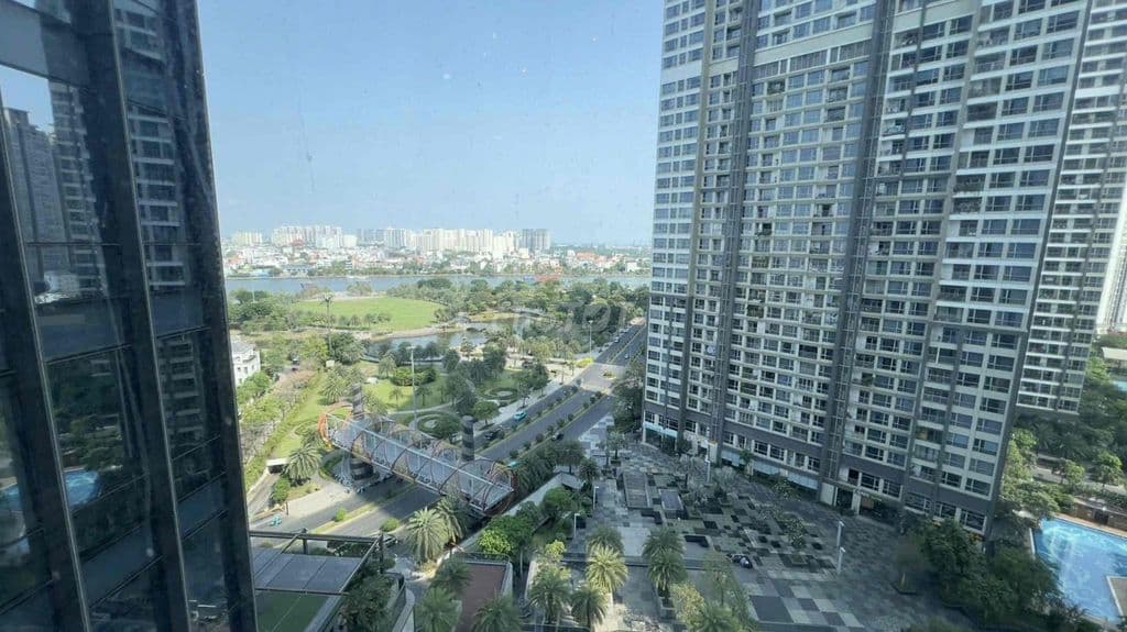 Bán 4PN- Toà Landmark 81 - sổ hồng - giá : 32tỷ - Ảnh 3