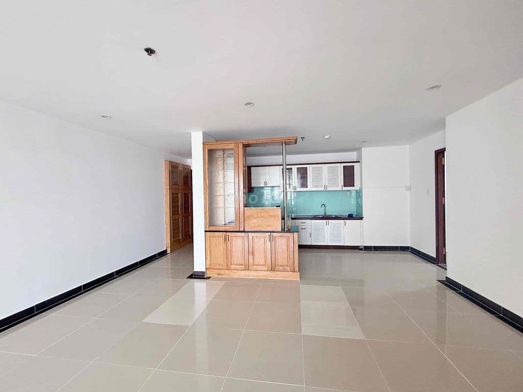 Giá rẻ bán gấp căn hộ Giai Việt 115m2 2Phòng tặng Nội Thất 5Tỷ2 có sổ - Ảnh 2