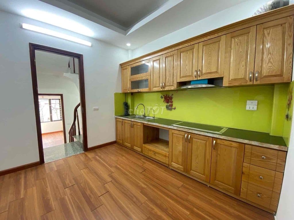 Bán nhà phố La nội 35m x 5 tầng gần chợ lo góc, gần ô tô giá 6,4 tỷ