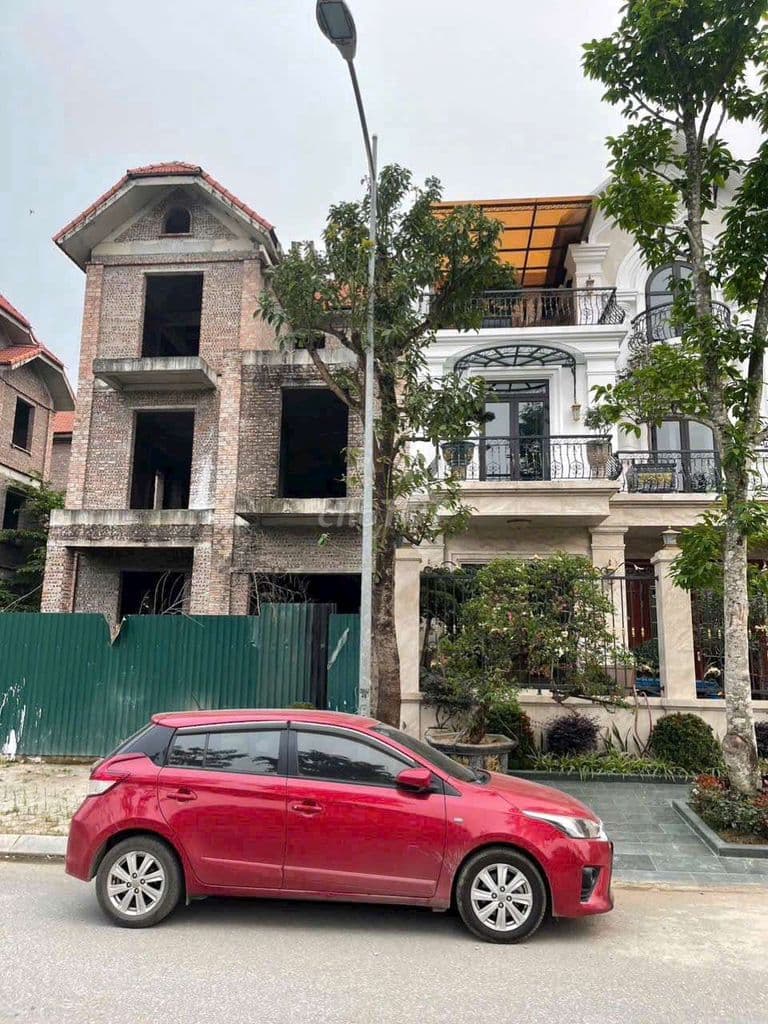 Bán 35m2 nhà mặt phố đường đôi Từ Liêm, kinh doanh tốt, giá 18,9 tỷ - Ảnh 2