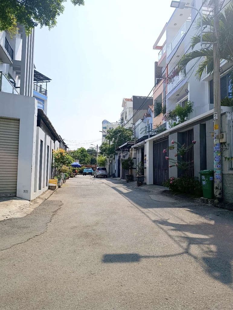 BÁN NHÀ 3 TẦNG TAM BÌNH THỦ ĐỨC - HXH QUAY ĐẦU 8M - 80M2 - NHỈNH 7 TỶ