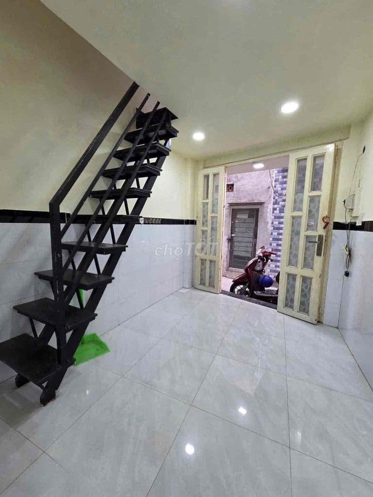 nhà 3 lầu Võ Duy Ninh sổ riêng công chứng ngay