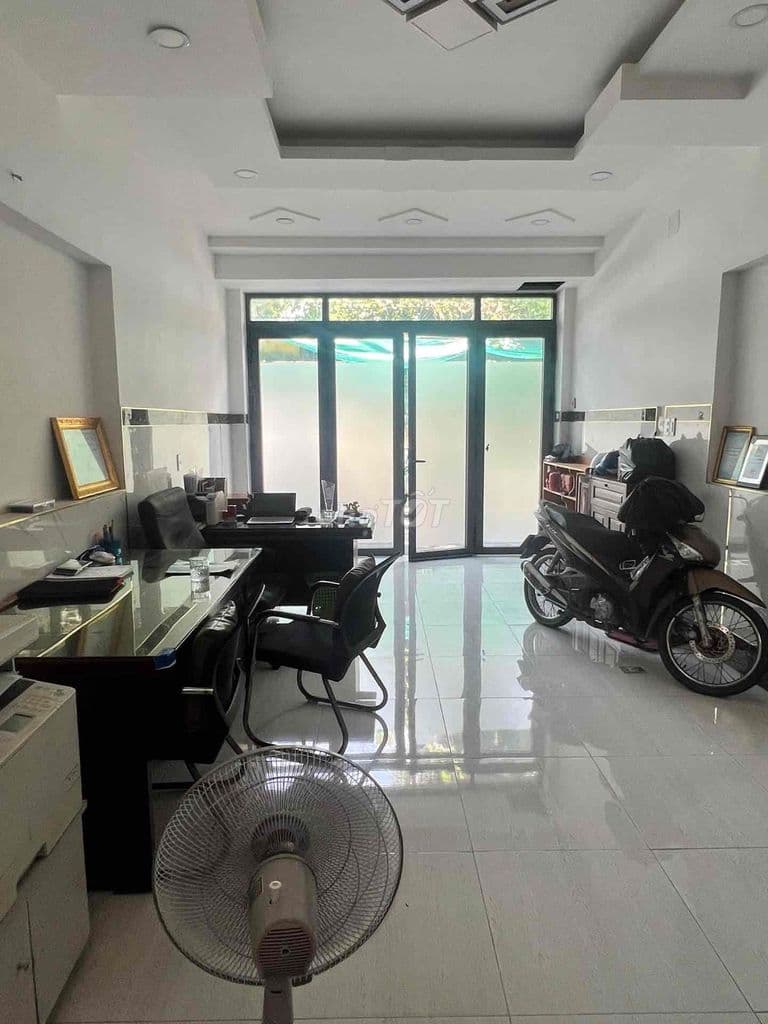 🏡GIẢM 700TR- CÒN 6 Tỷ- HẺM XE TẢI- 4m*15m- LÀNG TĂNG PHÚ