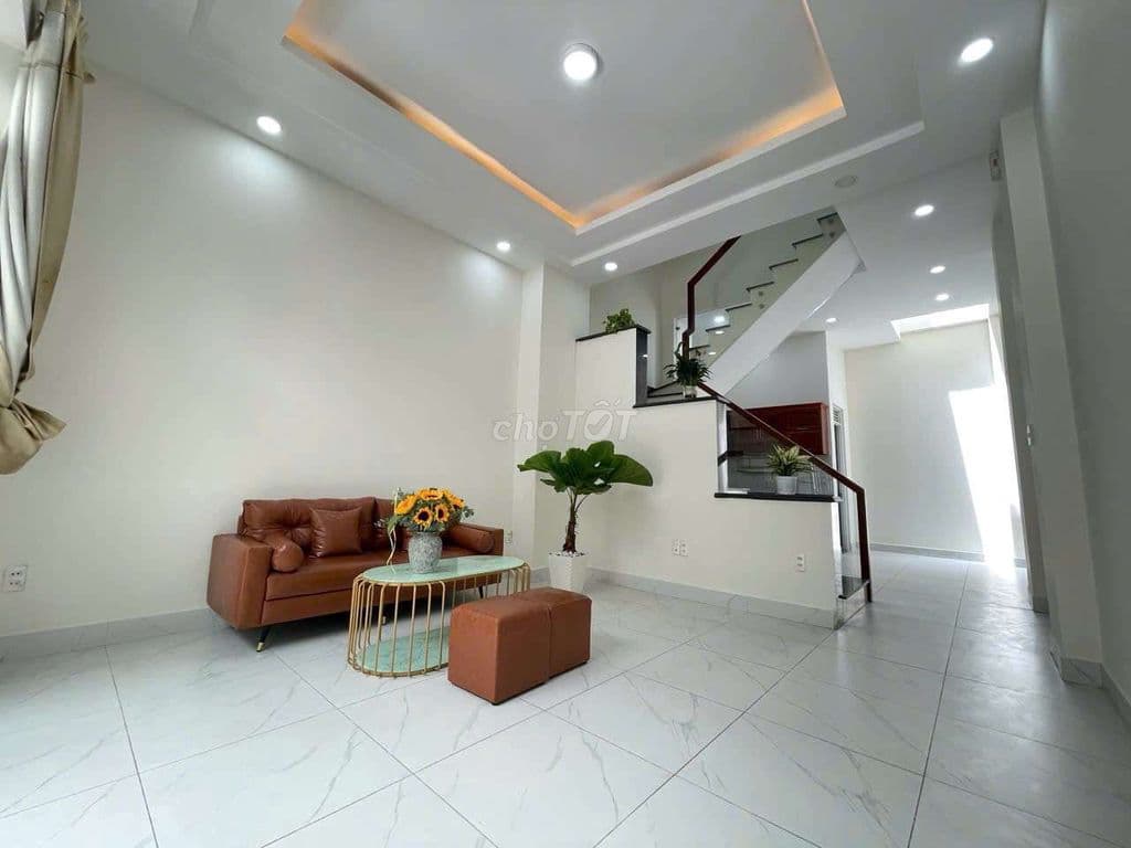 NHÀ 4,2x12m, 2 LẦU ĐÚC, HẺM XE HƠI. GIÁ TỐT - Ảnh 3