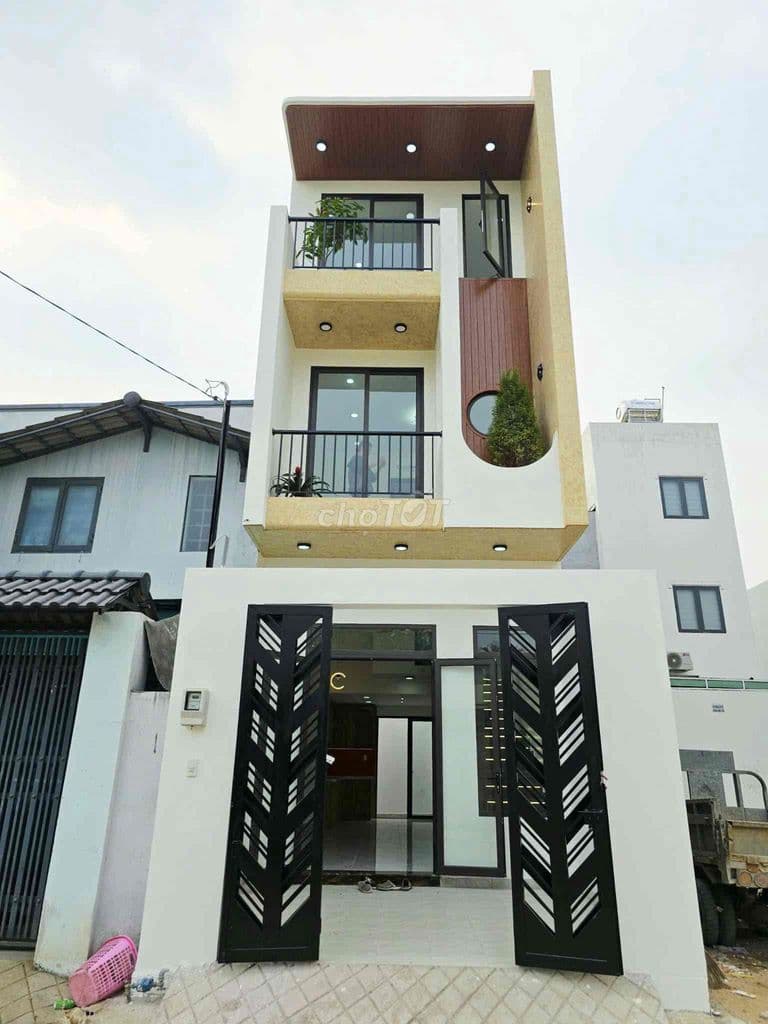 💥 NHÀ PHỐ 51M2, 3 TẦNG, ĐƯỜNG Ô TÔ 9.2M, GẦN CHỢ LONG TRƯỜNG.