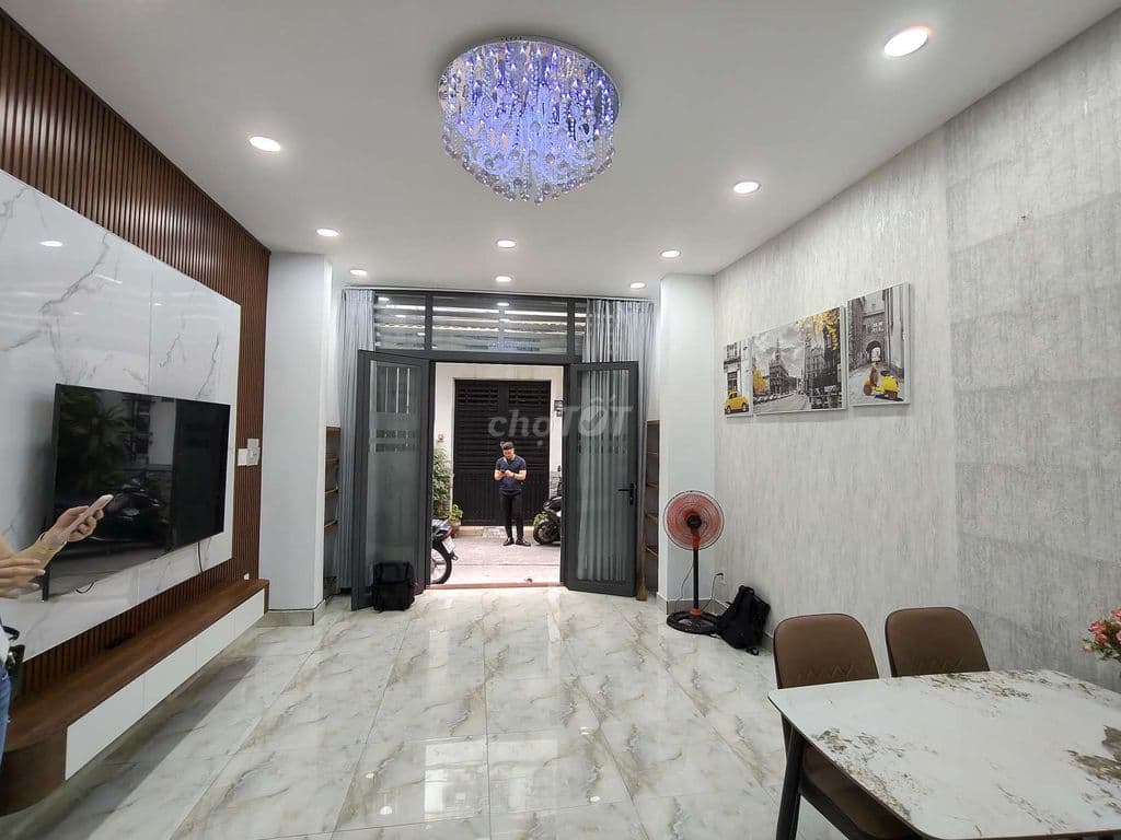Hẻm xe hơi Trường Sa Phú Nhuận- 32m2 vuông-4 tấm-2PN master- ban công - Ảnh 3