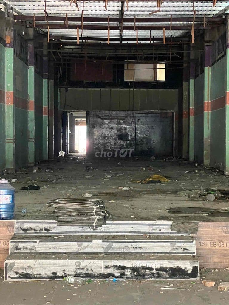 Nhà mặt tiền Nguyễn Văn Quá - Ảnh 2