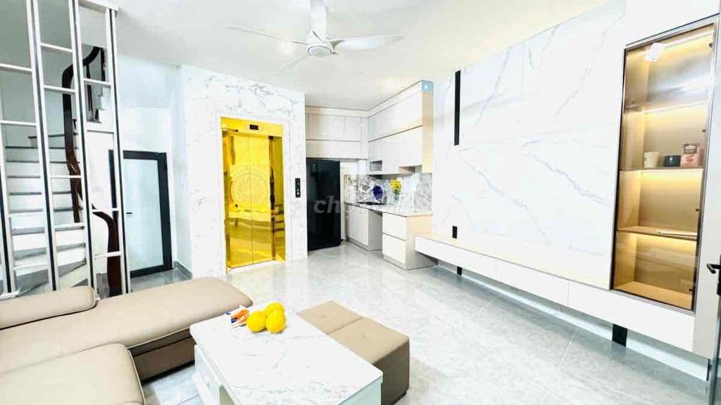 Giá tốt phố Minh Khai, lô góc, thang máy, 3 thoáng,ngõ nông 50m*6T - Ảnh 2