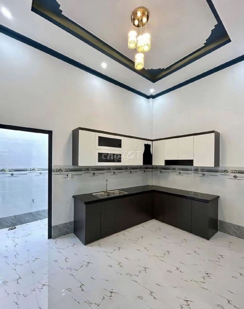 NHÀ CẤP 4 MẶT TIỀN BÌNH CHÁNH CẦN BÁN 56M2 GIÁ CHỈ 1,3tỷ SHR - Ảnh 3