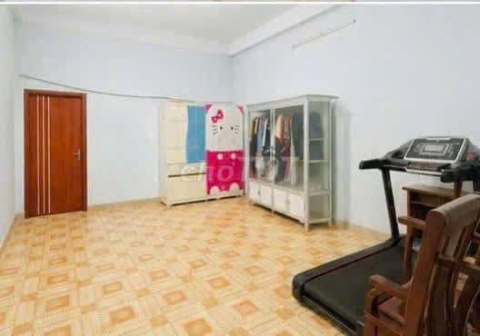Bán nhà Tân Phú gần Aoen 95m2 3 tầng chỉ 9,9 tỷ