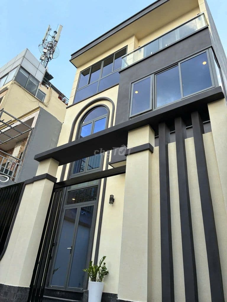 Bán BT mới 100% tuyệt đẹp 5PN, 5WC, 98m2 Thảo Điền, Q2, giá 16.9 tỷ - Ảnh 2