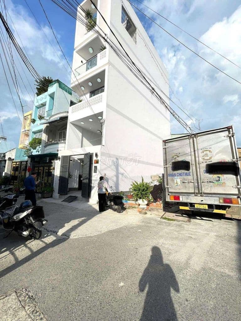 SIÊU PHẨM KHU TÊN LỬA 5 TẦNG - TẶNG NỘI THẤT - XE HƠI NGỦ NHÀ