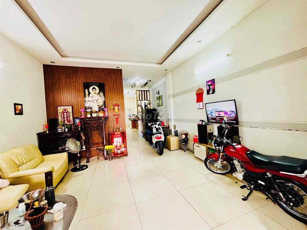 Bán 2 Nhà Hóc Môn - 174M2 (10 x17.4) - 2Tầng - HXT - Chỉ6,68 Tỷ. - Ảnh 2