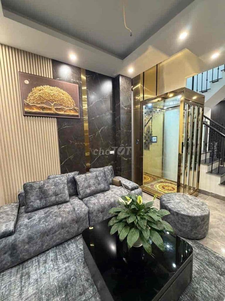 Siêu phẩm Phố Quan Nhân, nhà đẹp ở luôn, cánh 20m oto tránh, 40m*5 tần