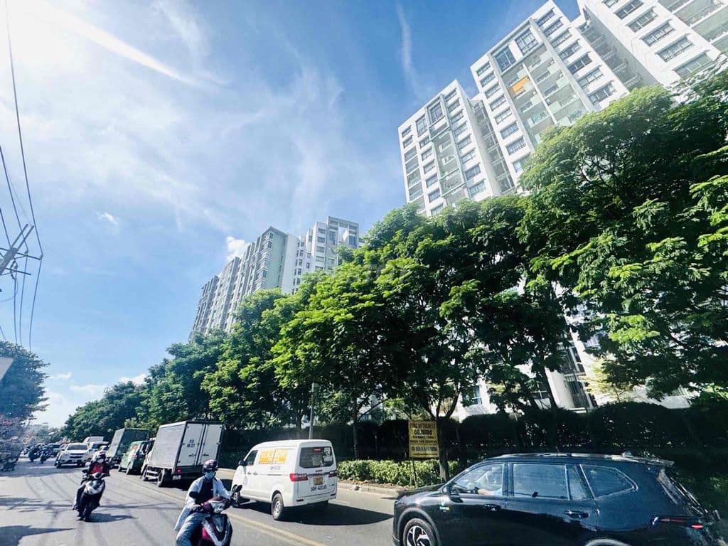 NHÀ 4X25 - NHỈNH 6 TỶ - NGAY BỜ BAO TÂN THẮNG, AEON TÂN PHÚ