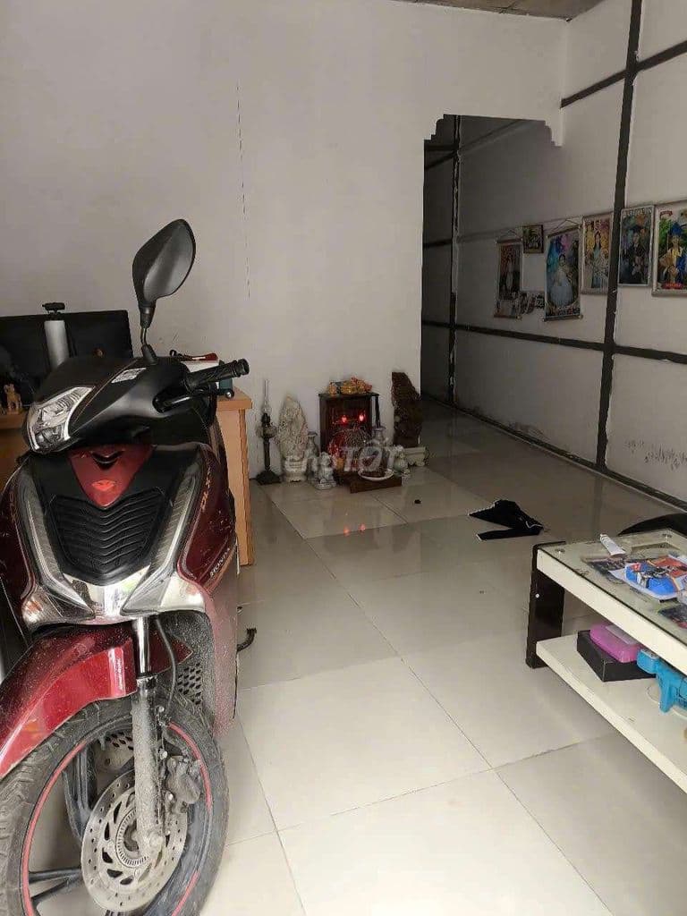NHÀ CẤP 4 HƠI CŨ MẶT TIỀN HẺM CHÙA LONG PHÚ GẦN QUA CẦU GẠCH DƠI 300M - Ảnh 3