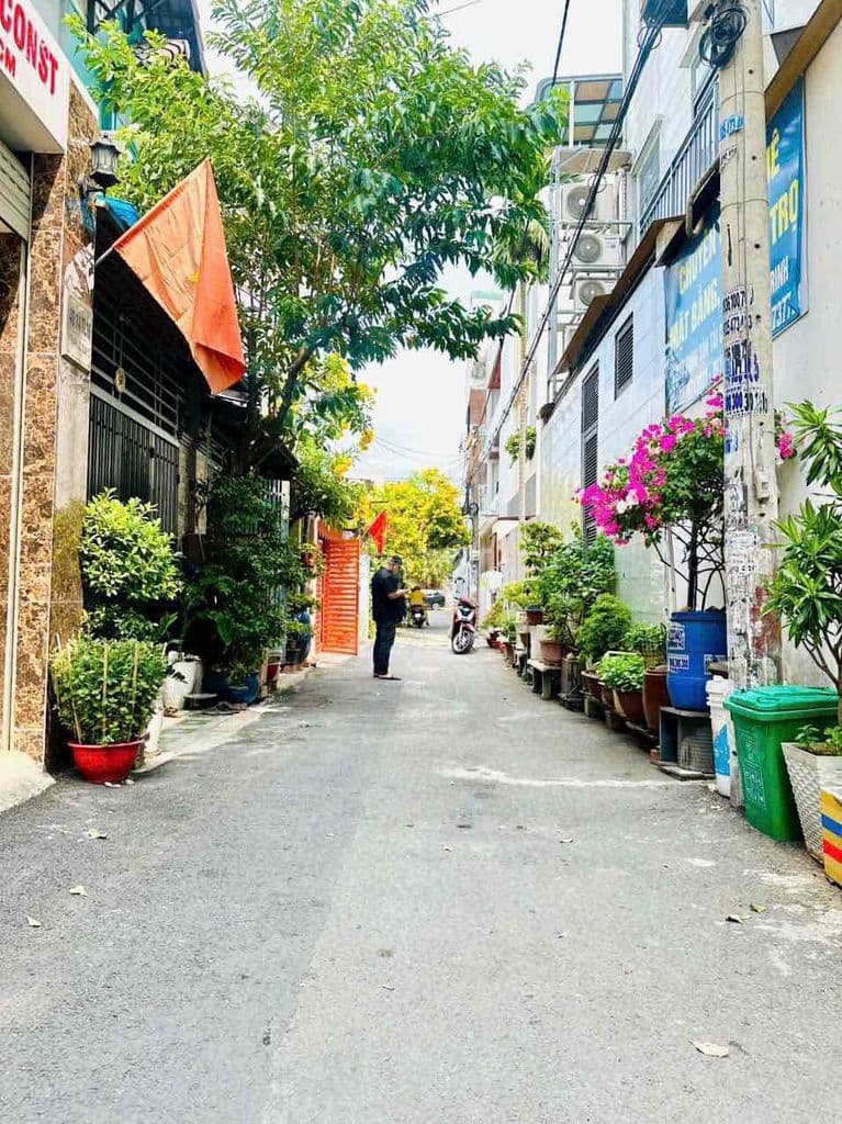 NHÀ BÁN NGAY CẦU NGÃ TƯ GA THẠNH LỘC QUẬN 12 - Ảnh 2