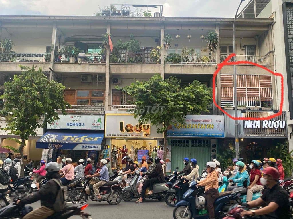 Bán CC 120E/11 Đinh Tiên Hoàng (Tầng1)
