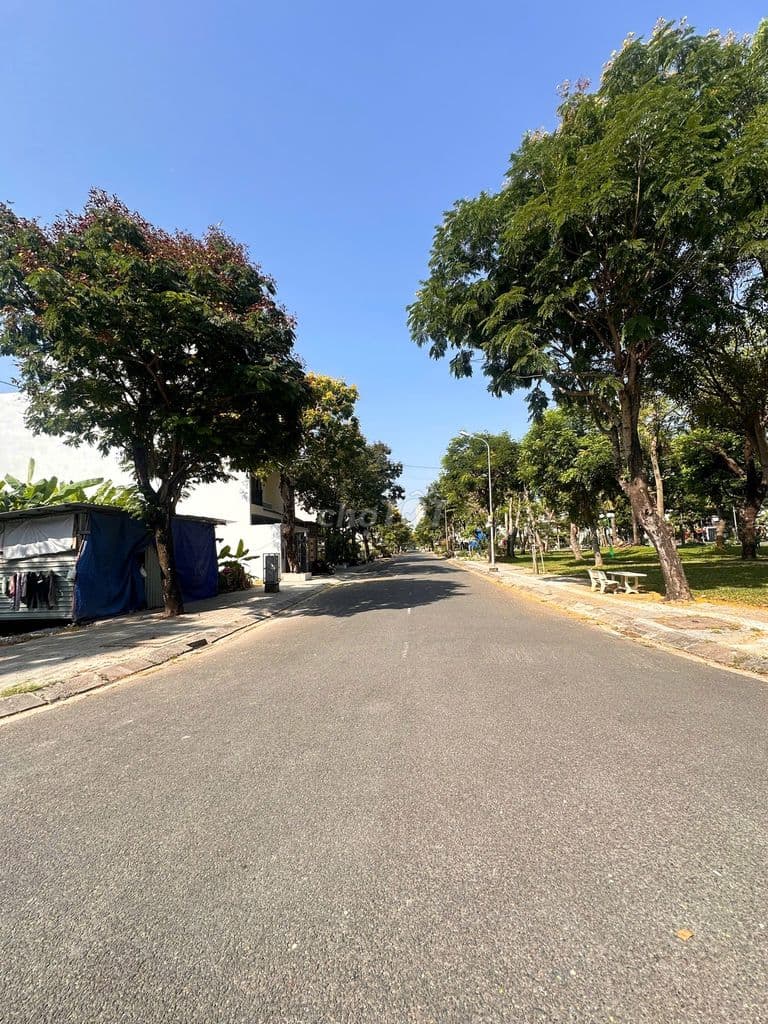 Biệt thự 3Lầu Compound Liên Phường Global City 10mx19m (190m2) 24tỷ TL - Ảnh 3