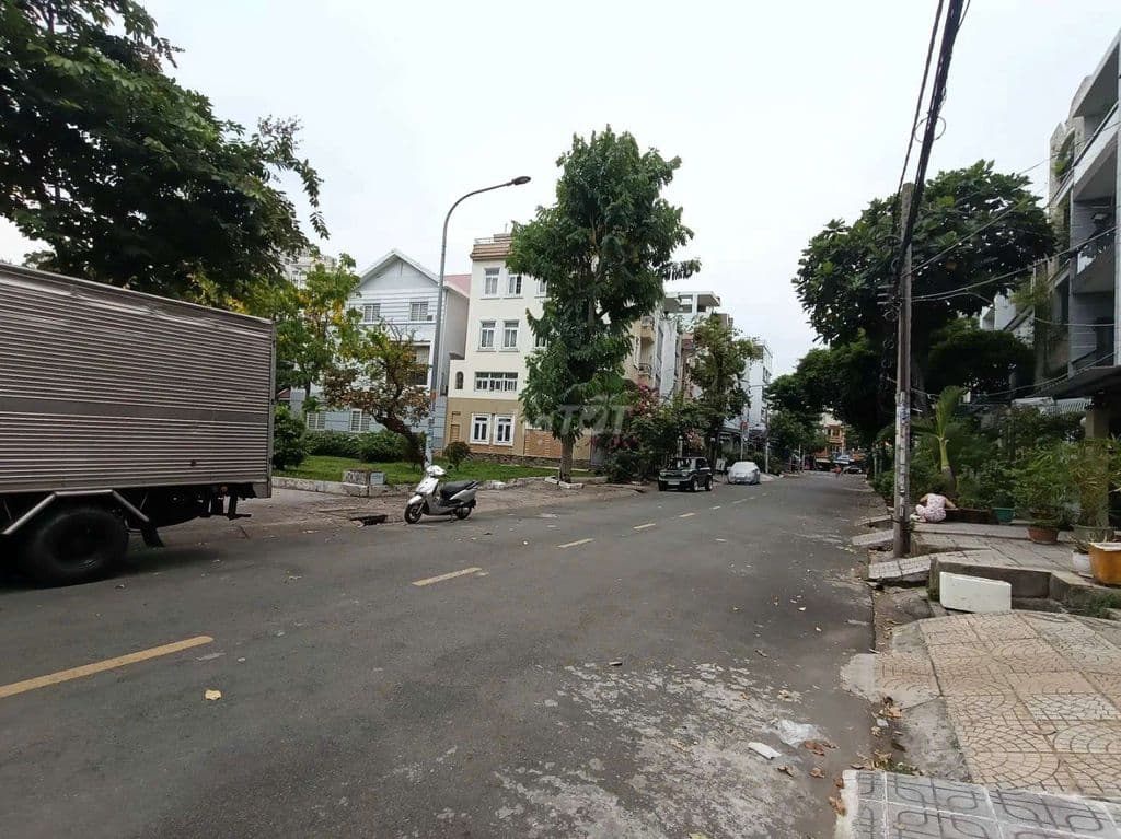 Nhà MTNB KDC Bình Phú 1 - 4 x 19 - Trệt Lửng 2 Lầu ST - Giá 12,5 tỷ - Ảnh 2