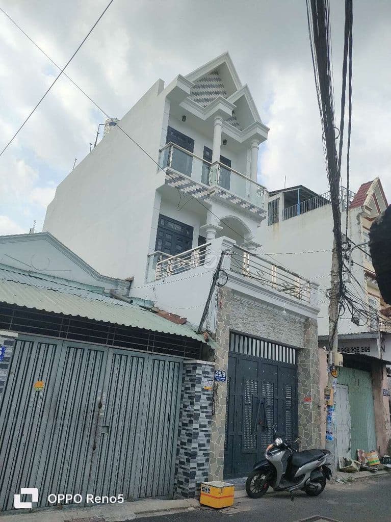 BÁN NHÀ 3 TẦNG DTSD 164 NGAY CHỢ HẺM XE HƠI ĐƯỜNG NGUYỄN THỊ BÚP