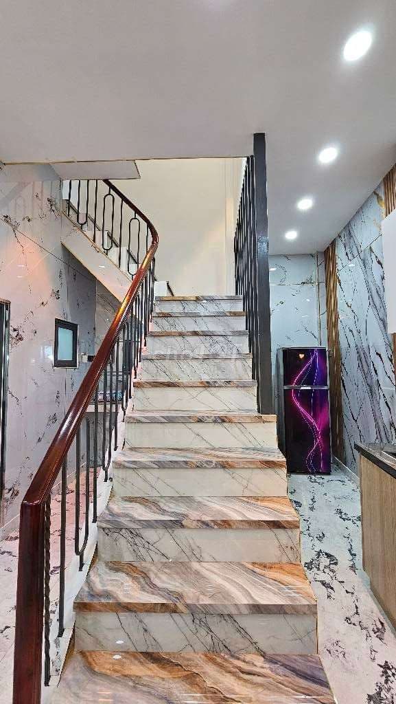 Bán nhà ,Đường Au Cơ P 9 Tân Bình , Ngang 6M '42M2 ,Giá : 4.85Tỷ - Ảnh 3