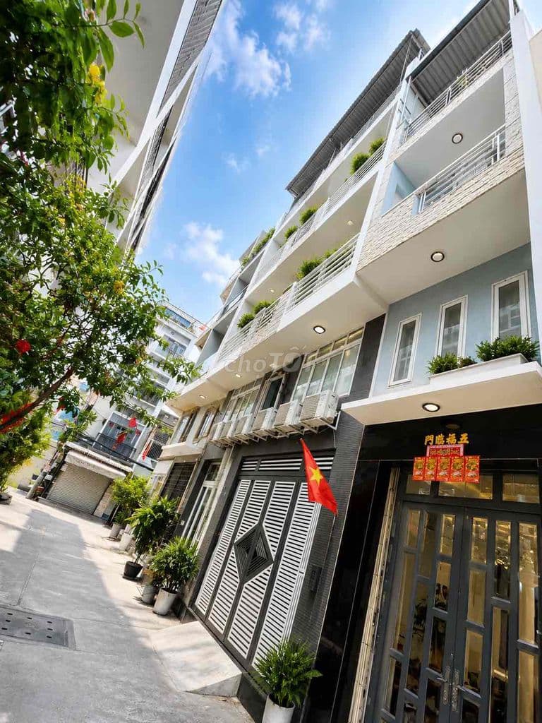 🏡HẺM OTO, 41m2 - 3 TẦNG - 6 PN, QUẬN 10, NHỈNH 6 TỶ