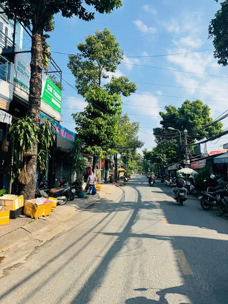 Nhà đg Nguyễn Thị Kiểu gần trường TH Lê Văn Thọ 5x11 giá 1ty865TL mạnh