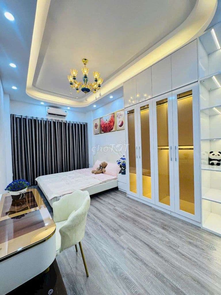 Gấp! Cực đẹp!Nhà phố Trần khát Chân 3N 4WC Mới!Full nội thất! - Ảnh 2