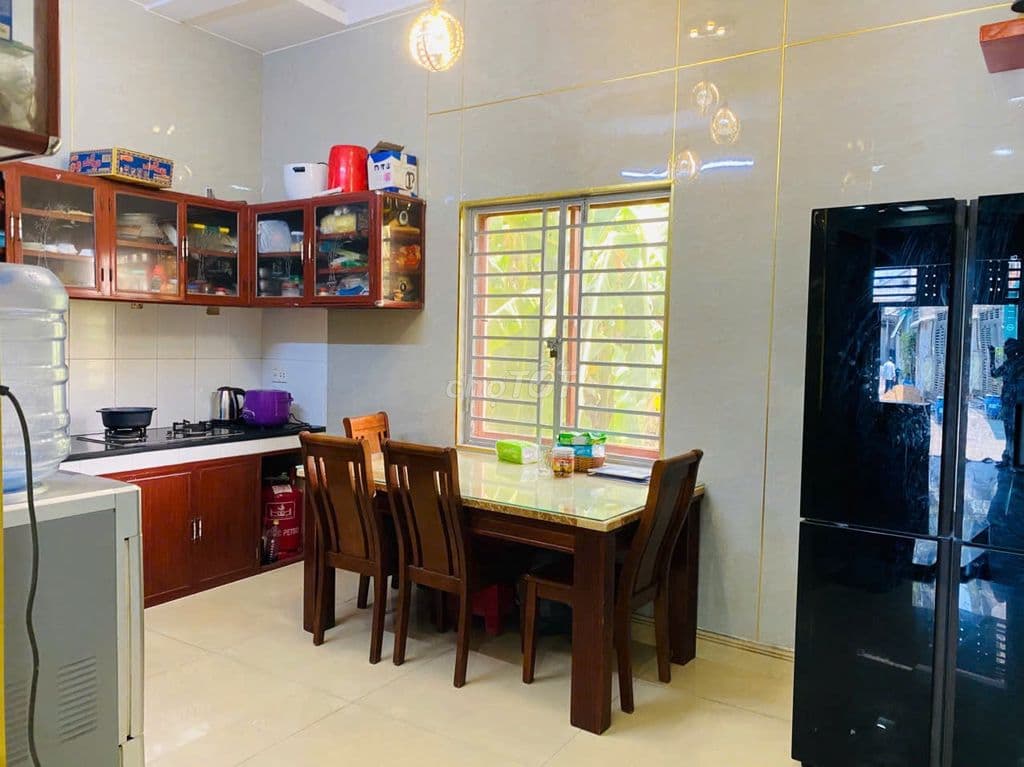 Nhà 3 Lầu , 4 p ngủ, đường 8 Linh Xuân. Ngộp hạ 500 - Ảnh 2