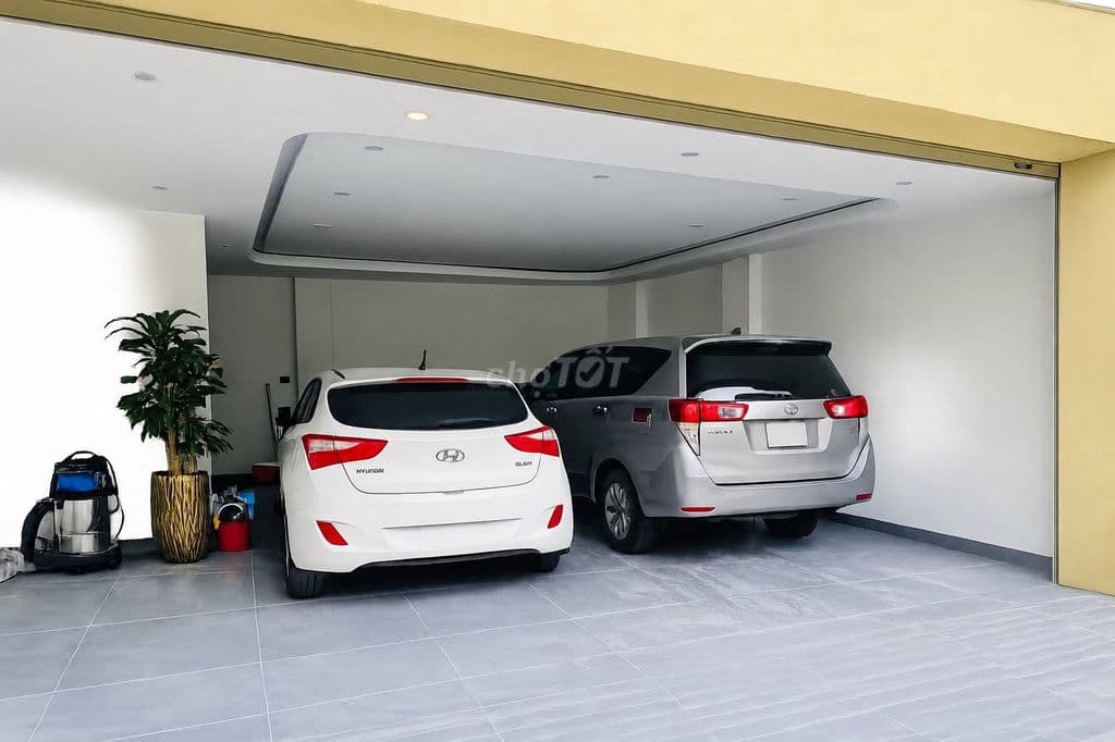 Nhà 7 tầng thang máy Long Biên, mặt tiền 7.6m, gara 2 ô tô