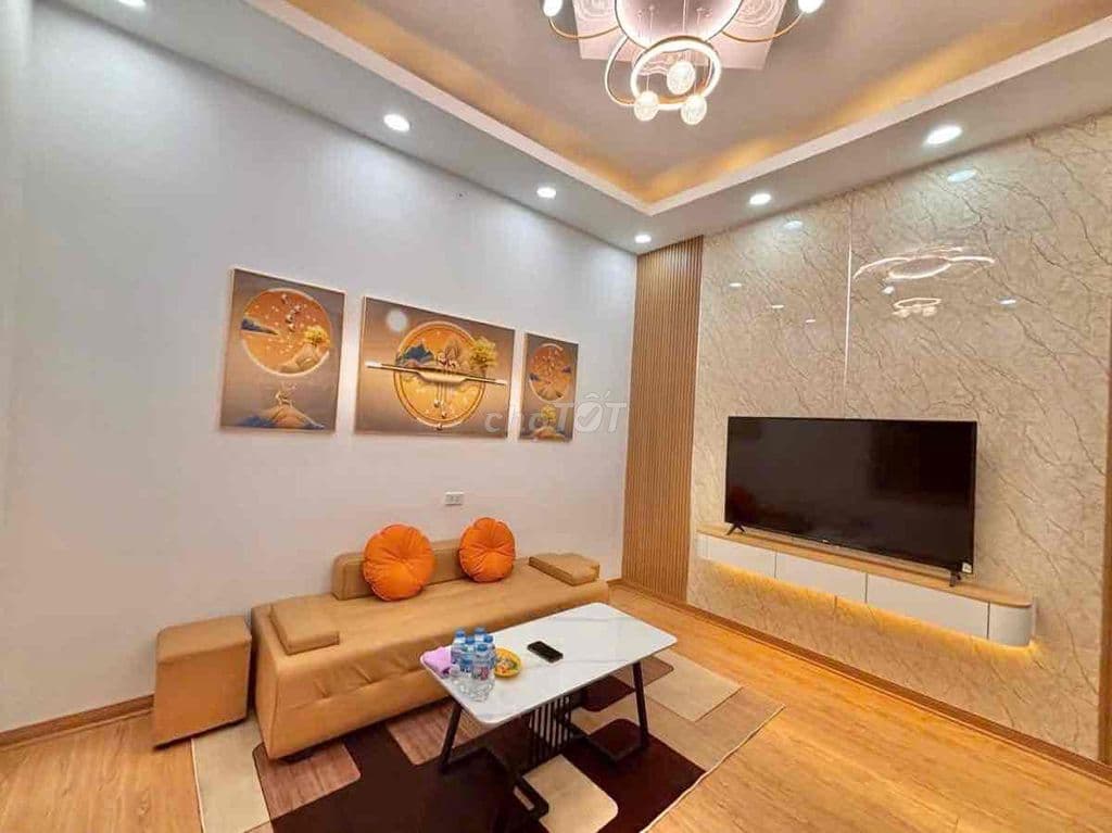 Bán Tập thể Phương mai, 3ngủ, 2VS, FULL Nội thất, 85m2, 3,9tỷ