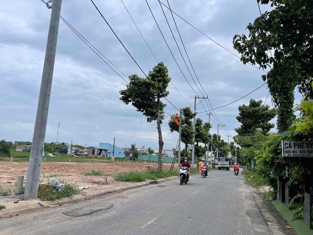Đất 5x22m Shr - MT Đg Xuân Thới Thượng 27 Gần Phan Văn Hớn Chợ Đại Hải