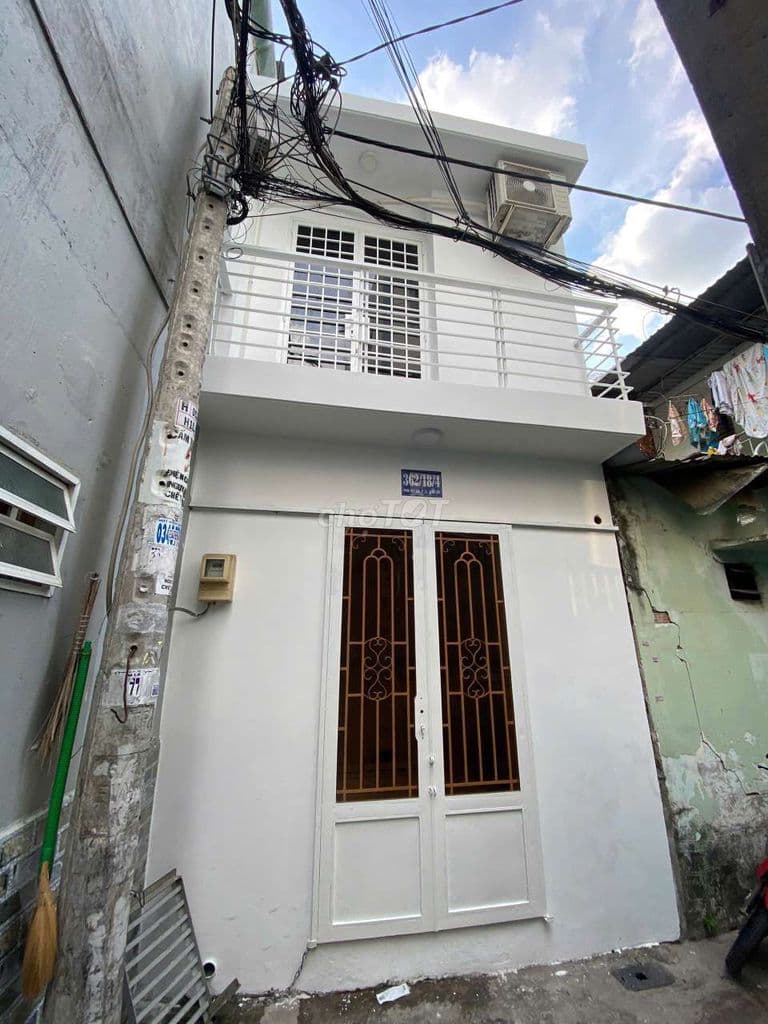 Gửi dv 1% bán dùm nhà Phan Huy Ích dt 3x6m 1 lầu sổ riêng hoàn công đủ