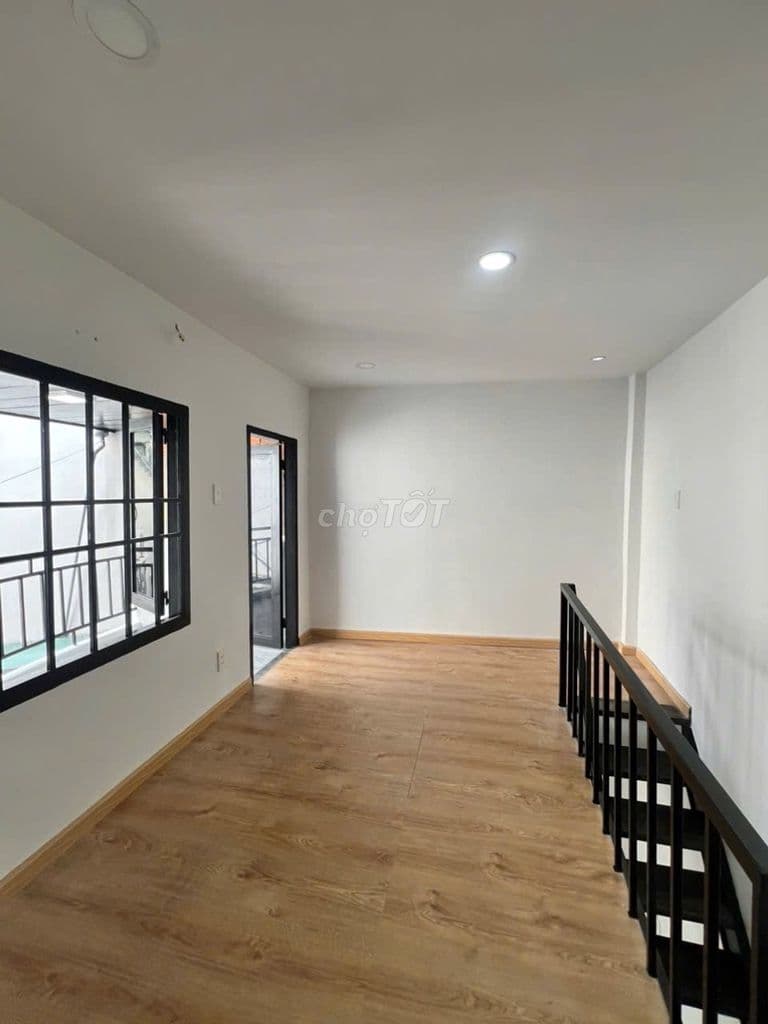2419926-🏡 NHÀ 2 TẦNG - SỔ VUÔNG - TRUNG TÂM BÌNH THẠNH - NHỈNH 3 TỶ - Ảnh 3