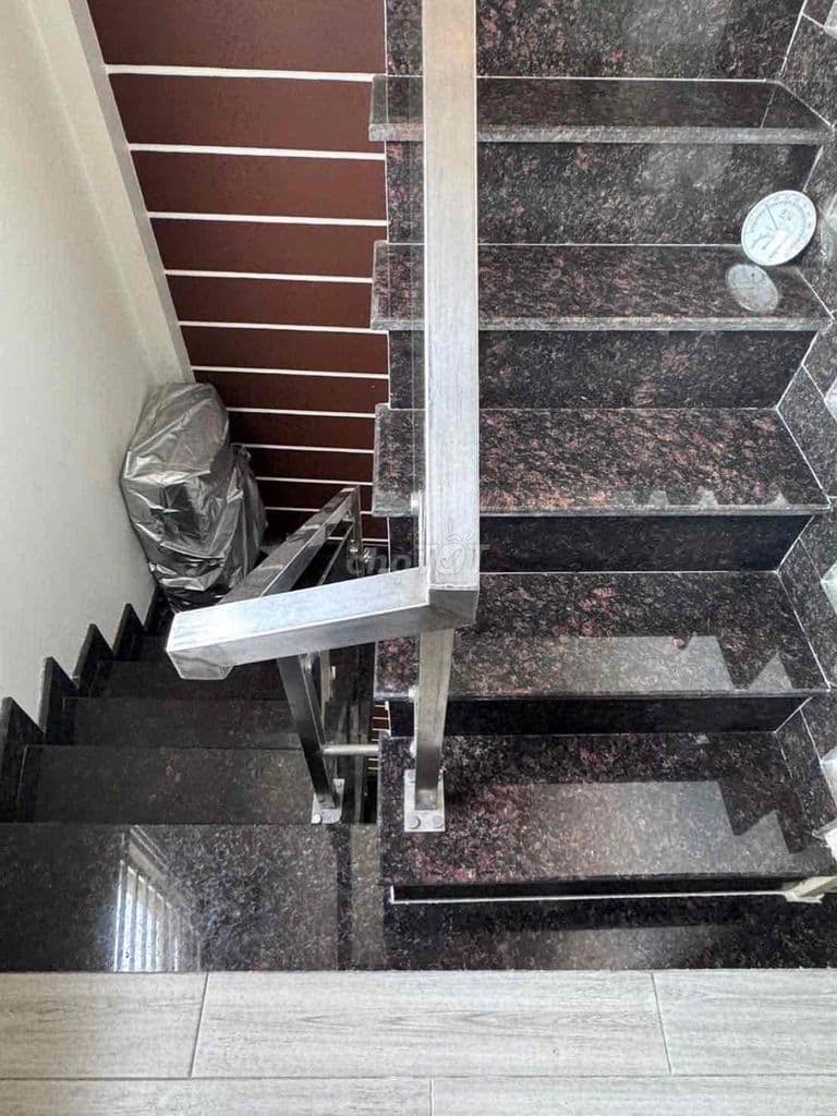 BÁN GẤP NHÀ ĐẸP HẺM XE HƠI THẲNG PHẠM PHÚ THỨ FULL NỘI THẤT - Ảnh 3