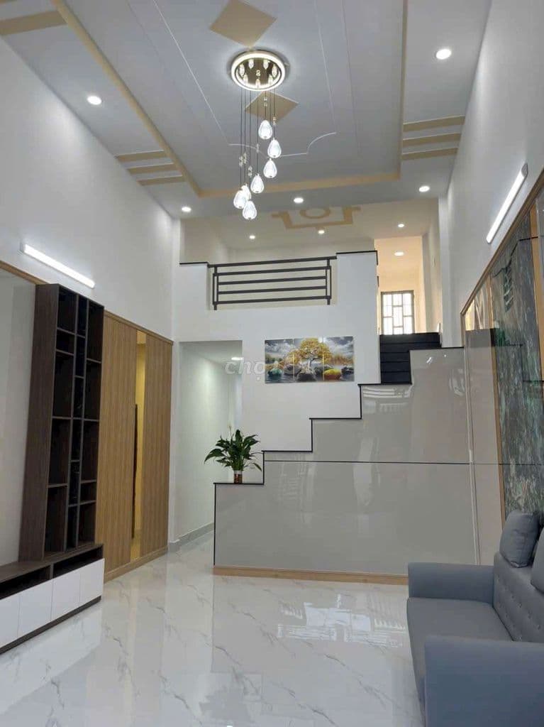 Bán nhà đẹp 1/ vĩnh lộc DT: 4m*16m 1T+ lầu 3pn ,2w đường 7m bê tông - Ảnh 2