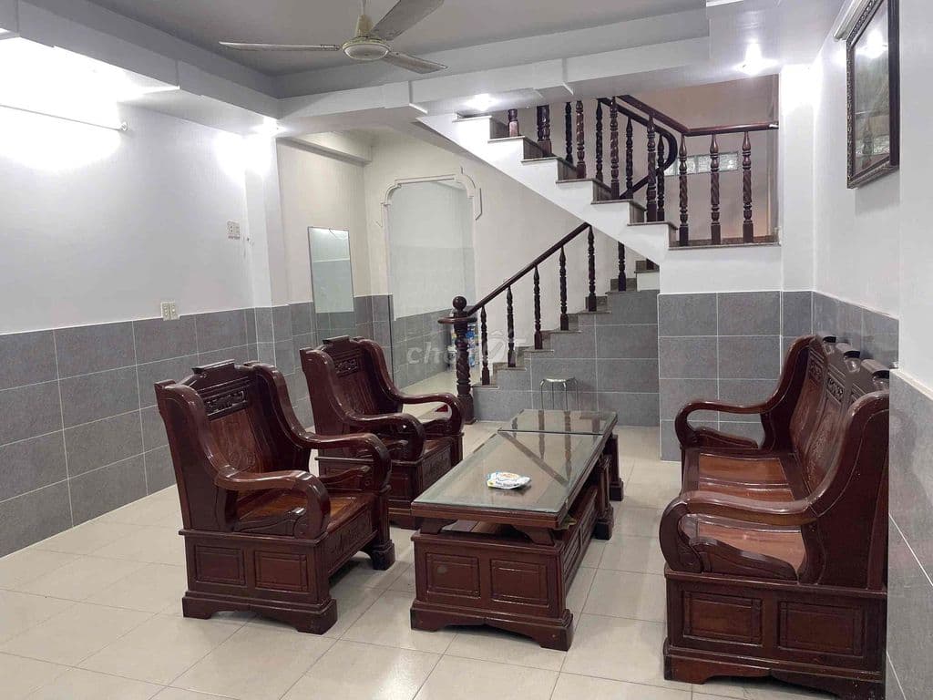 Nhà mặt tiền Hà Huy Giáp - Ảnh 2