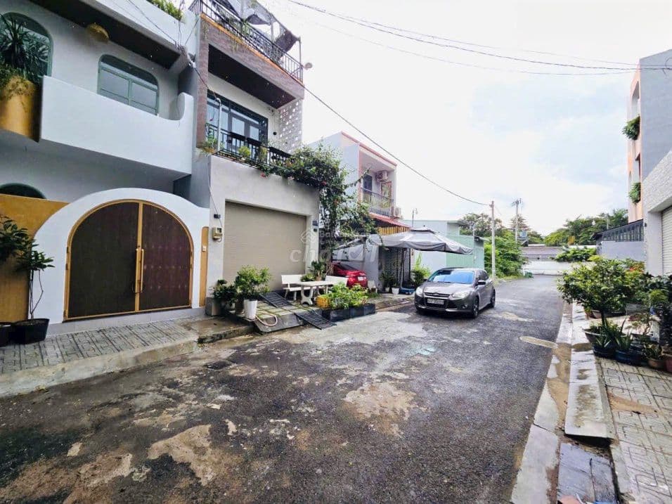 Bán lô đất đường Long Thuận, P. Long Phước, Quận 9 - DT: 52m2