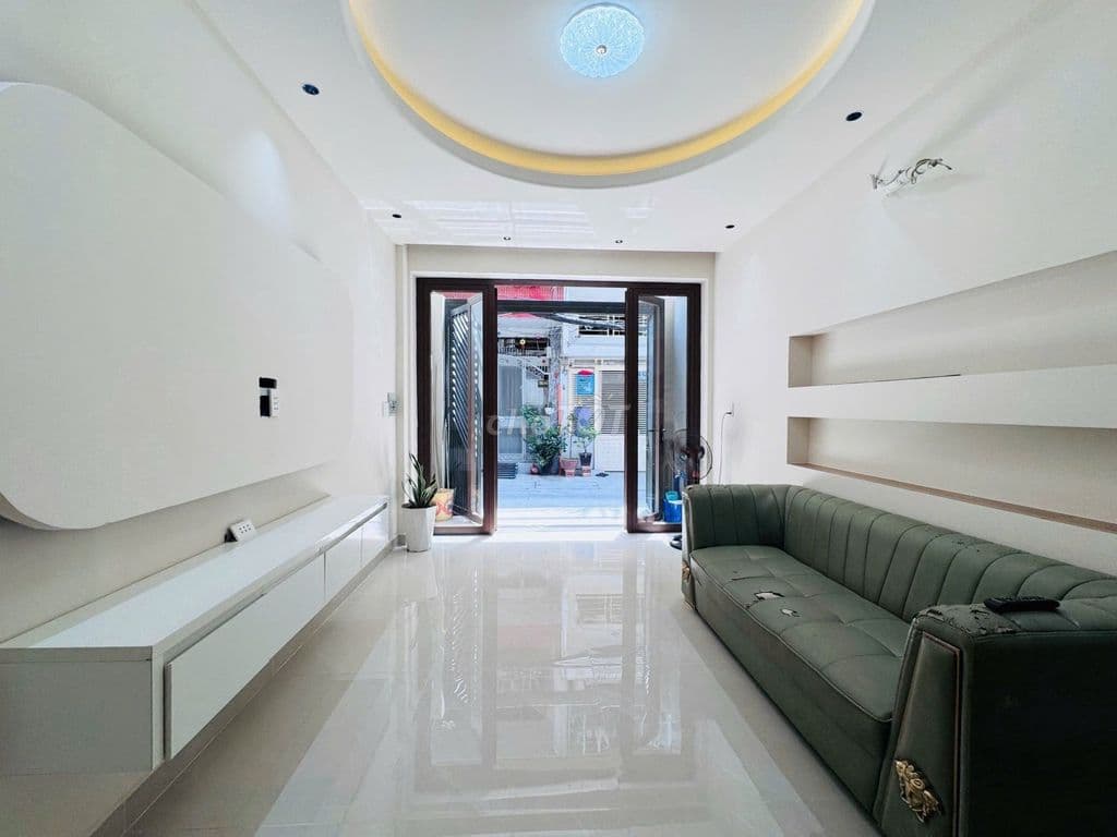 GIẢM 150 TRIỆU NHÀ ĐẸP ĐƯỜNG NGUYỄN ĐÌNH CHIỂU QUẬN 3